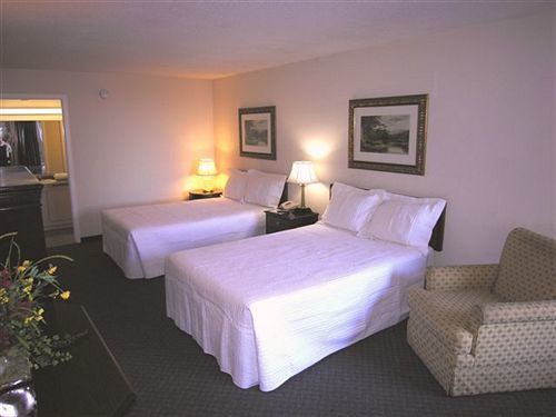 Lodge Atlanta Doraville Room photo